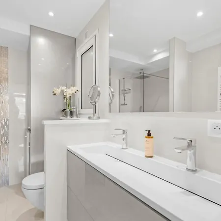 Ref 1181 - Croisette - Sea View For Rent Lejlighed Cannes